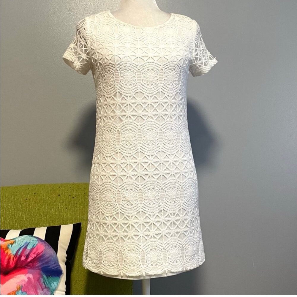Lulus White Lace Overlay Short Sleeve Mini Cocktail Dress